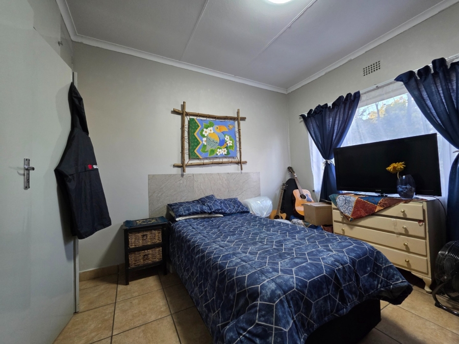 3 Bedroom Property for Sale in Protea Park North West